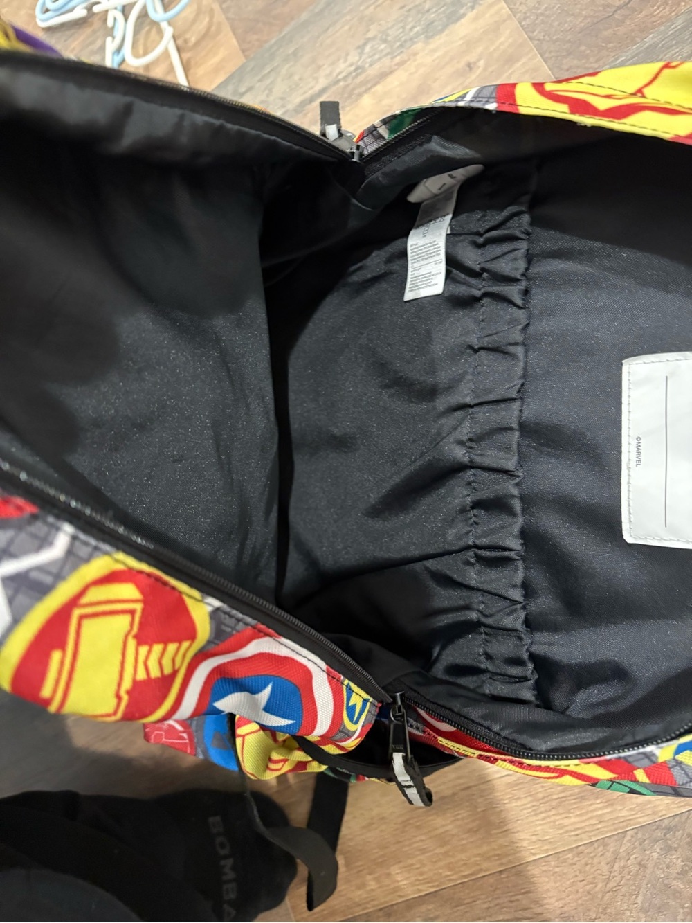 NWOT Marvel Avengers Kids Backpack - Picture 3 of 3